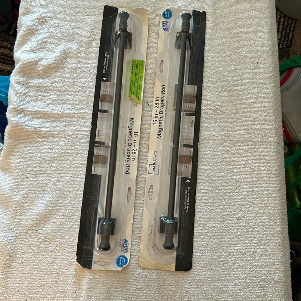 Magnetic Drapery rods G